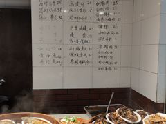 -郭巨人农家食堂(南部商务区店)