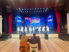 -小荧星艺校(浦东中环分校)