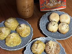 -鑫震源·苏式大虾生煎(山塘街店)