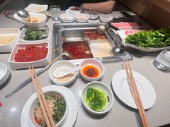 -海底捞火锅(新松江路生日主题店)