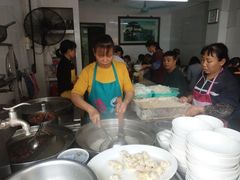 自助取餐区-海幢瑞芳饮食店