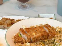 蒜香嫩猪排配炒饭-添好运(武商MALL店)