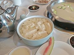 -天宜隆蘑菇宴火锅(石景山旗舰店)