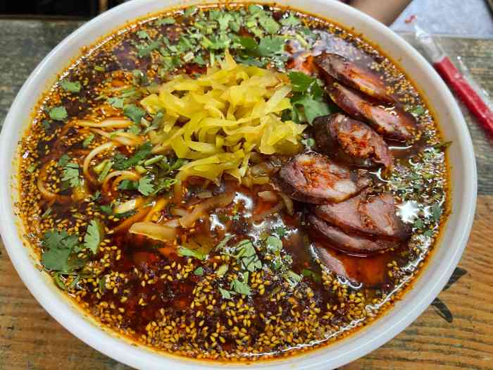 来一碗麻辣面-"大众点评寻觅到的一家店,一家在大众点评上.