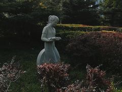 -滨河世纪广场公园