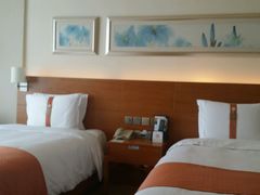 android_upload_pic-上海浦东康桥绿地假日酒店