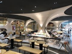 -钟书阁(珍园店)