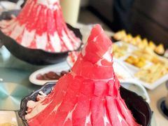 -海上明月海鲜火锅 鲜切牛肉