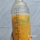 香水柠檬蜜桃果饮