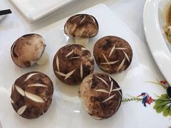 象形蘑菇包-广州酒家(昌岗地铁站店)