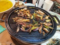 -宏状元现熬粥·京味菜(黄寺大街店)
