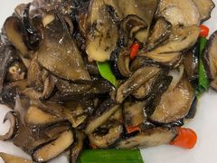-乡村馕坑肉·烧烤·新疆菜·本地人更爱吃(阿勒泰首店)