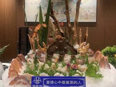 -鼎泰亨·海鲜牛肉餐厅(滨江店)