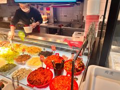 -成都你六姐·牛肉冒菜(上海环宇荟店)