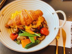 -玲婧胡同·生日蛋糕·餐厅(嘉里城店)