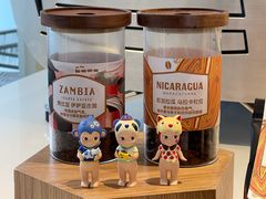 -星巴克臻选(上海淮海百盛购物中心店)