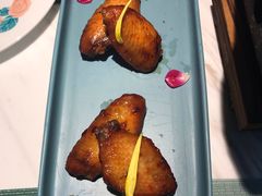 BBQ鸡翅-蜜桃花开·中西融合菜E&W(南长街店)