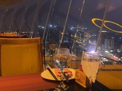 -宝利来国际大酒店-凤凰阁旋转餐厅