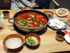 -黔诚多彩火锅(甲秀楼店)