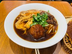 红烧牛肉拉面-黑窑厂糖油饼烤鸭·清真菜(旗舰店)