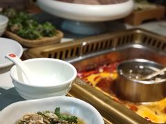 -雾都渣渣火锅(南城智汇城店)