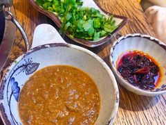 -毛辣果·贵州红酸汤牛肉火锅(西单店)