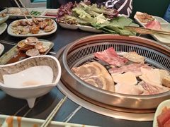 -梨花自助烤肉(西三旗万象汇黑金店)