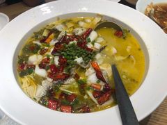 -宽鲜锅贴家常菜(永旺东部购物中心香港中路店)