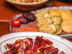 -包整·丝娃娃(一览甲秀楼风景店)