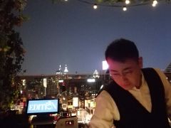 -顶层酒吧ROOF(上海艾迪逊酒店)