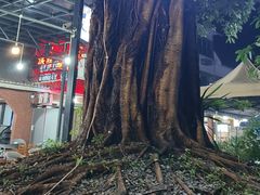 -小辣椒汤锅烧烤(温泉南街店)