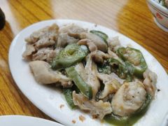 -正宗牛奇排骨饭(第一分店)