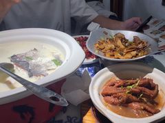 -卢大鲜鱼头捞饭(美利广场店)