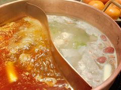 鸳鸯锅-老墙根涮肉·铜锅·烧烤(欢乐谷·王四营店)