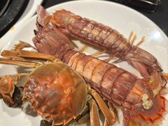 -钱小奴海鲜自助黑金店(杭州滨江龙湖店)