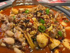 -龙巢盱眙龙虾·牛蛙·烧烤宵夜(八卦岭店)