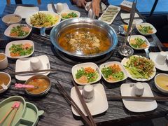 -老船舫·现做活鲜鱼馆(东郊记忆店)