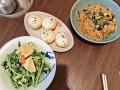 -玖鲜小笼(中山广场店)