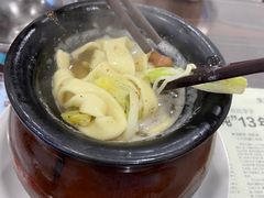 -靓汤瓦罐面(大学城店)