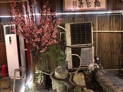 -三道苗苗鱼·美蛙黄辣丁(八里店)