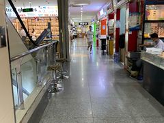 -三叶眼镜城批发市场(上海火车站店)