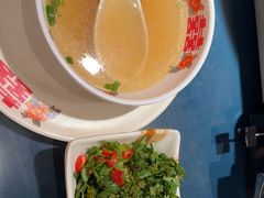 -邹开喜·小海鲜醉鸡煲·潮汕鲜切牛肉店(襄阳北路店)