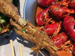 -巴厘龙虾·榜首油焖大虾(音乐学院·沿江酒馆店)