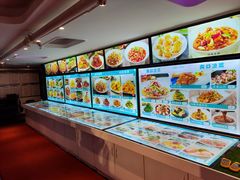 -巴特餐饮6加1音乐餐吧·新疆菜