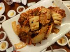 辣白菜炒猪五花肉-萨拉伯尔(燕莎友谊商城店)