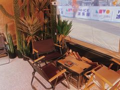 -HIHE Bistro·Oyster Bar(华熙live店)