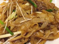 干炒牛河-美极鲜食坊(宝安南路店)