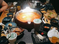 -湊湊火锅·茶憩(上海合生汇店)