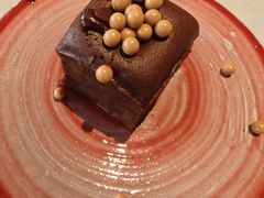 -LES ELITES 英集荟(南京西路店)