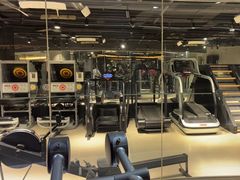 -懒人Club运动健身·运动康复·私教(三迪中心店)